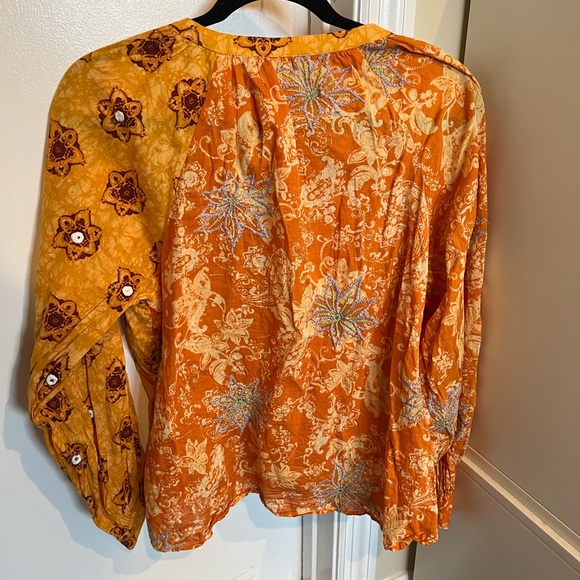 Zara Embroidered Printed Blouse Size Medium Perfect Condition - Picture 5 of 6